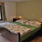 בקתה Chalet Rogla *