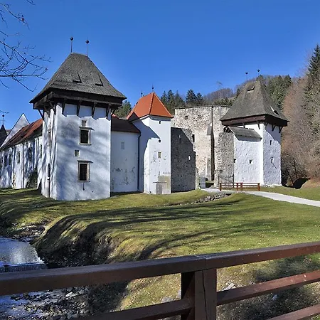 בקתה Chalet Rogla